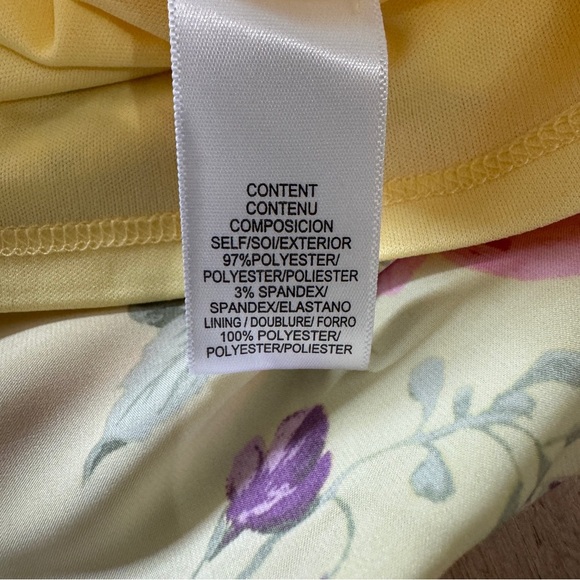 Wayf Floral Yellow midi  Dress NEW - Picture 14 of 16